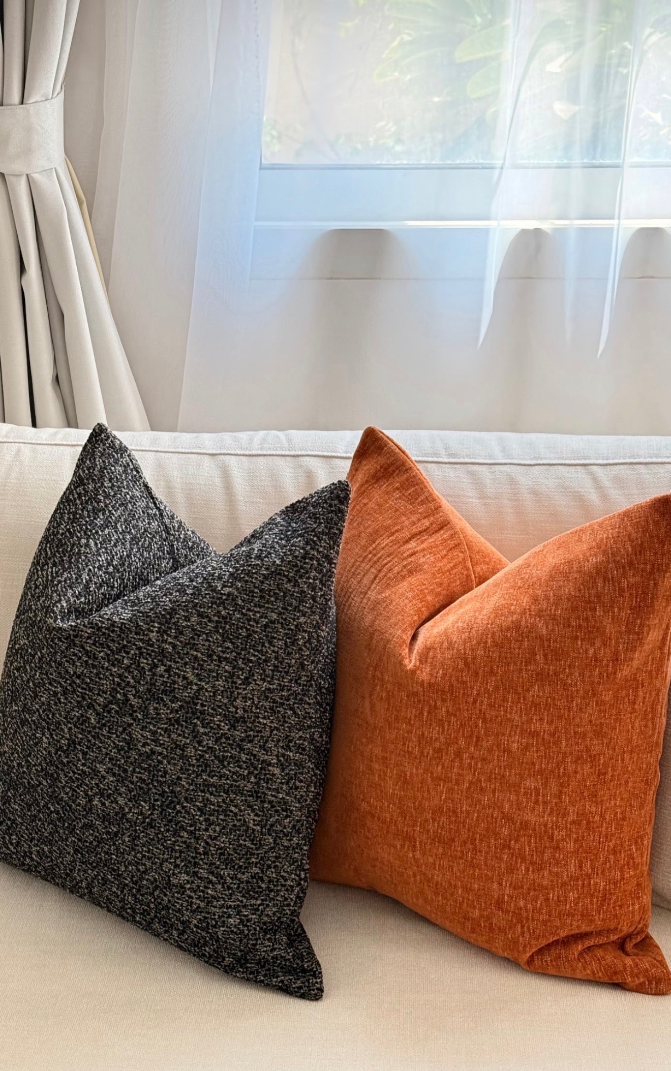 Cushion cover - 024
