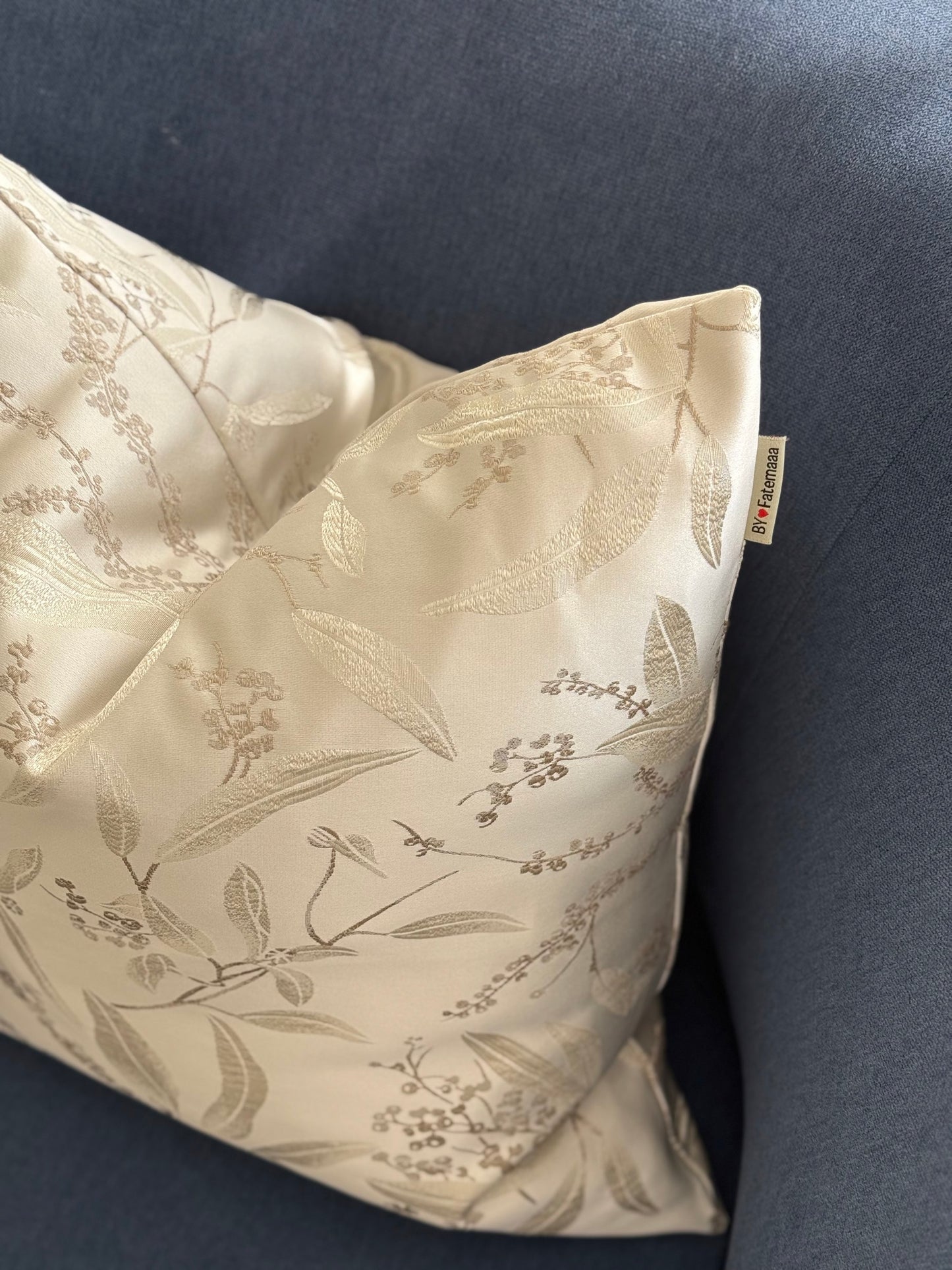 Cushion cover - 012
