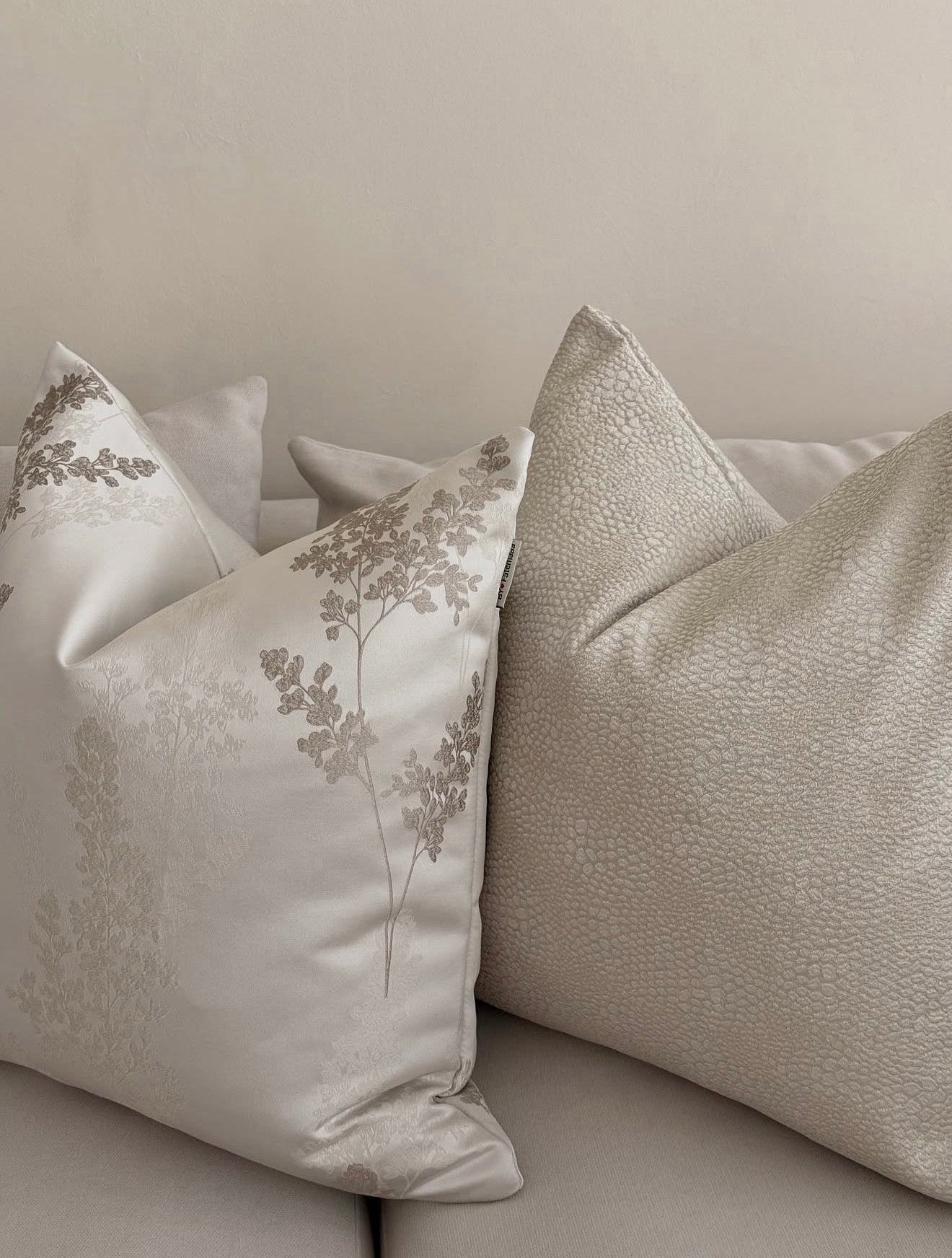 Cushion cover - 014