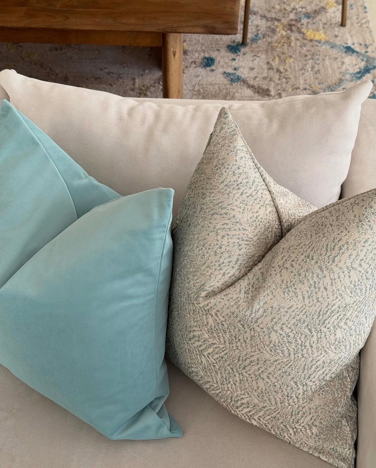 Cushion cover - 033